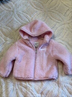 Nike fleece 12 mo